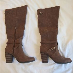 NWB MADDEN GIRL DAVIS TALL COGNAC BOOT